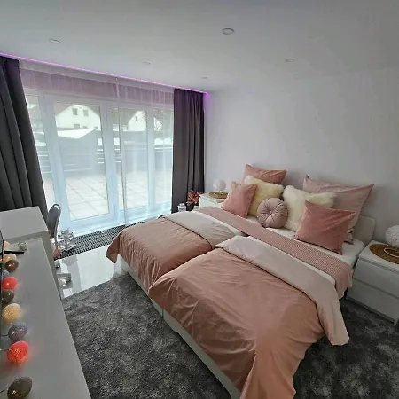 Apartament Near Messe And Playmobil Funpark Between Nuernberg And , Free Parking , Netflix , 24h Self Check-in *