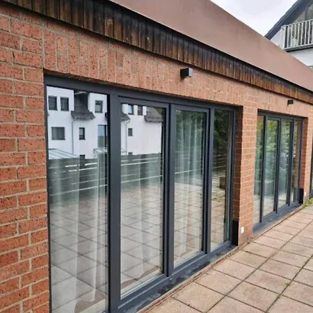 Apartament Near Messe And Playmobil Funpark Between Nuernberg And , Free Parking , Netflix , 24h Self Check-in Schwabach