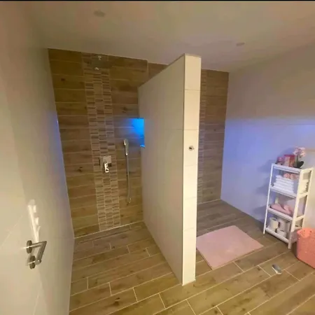 Apartament Near Messe And Playmobil Funpark Between Nuernberg And , Free Parking , Netflix , 24h Self Check-in