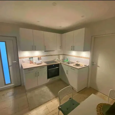 Apartament Near Messe And Playmobil Funpark Between Nuernberg And , Free Parking , Netflix , 24h Self Check-in *